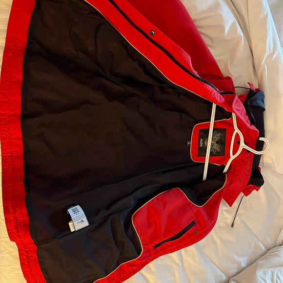Barely worn in great condition Nobis Rain coat - Picture 2 of 5